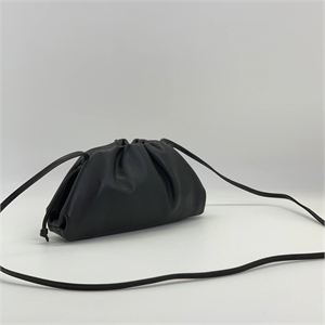 Сумка BOTTEGA VENETA 22 см 128018 - фото 196145