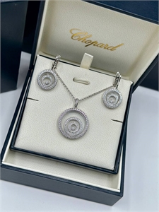 Серьги Chopard 128127 - фото 196794 Серьги Chopard 128127 - фото 196794