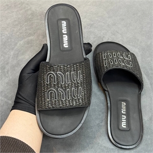 Тапочки MIU MIU 128157 - фото 196982