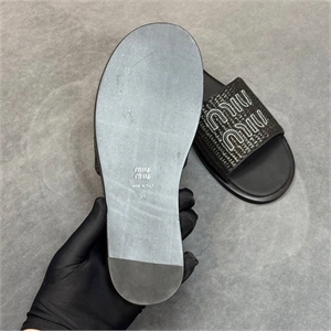 Тапочки MIU MIU 128157 - фото 196983