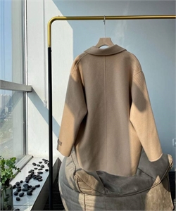 Пальто BRUNELLO CUCINELLI 128165 - фото 197049