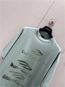 Футболка BALENCIAGA 128225 - фото 197646 Футболка BALENCIAGA 128225 - фото 197646