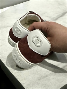 Кроссовки GUCCI 126182 - фото 197837 Кроссовки GUCCI 126182 - фото 197837