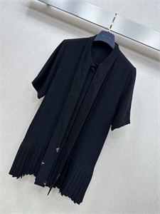 Платье  LOUIS VUITTON 128242 - фото 197927 Платье  LOUIS VUITTON 128242 - фото 197927