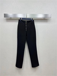 Брюки LOUIS VUITTON 128300 - фото 198131 Брюки LOUIS VUITTON 128300 - фото 198131