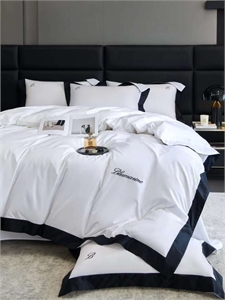 Комплект постельного белья Blumarine 128441 - фото 198765 Комплект постельного белья Blumarine 128441 - фото 198765