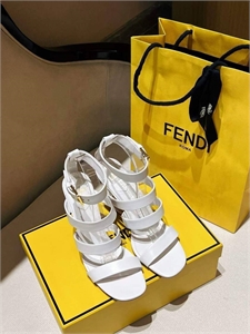 Босоножки FENDI 123099 - фото 199096