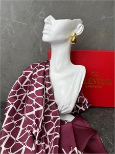 Платок VALENTINO 128487 - фото 199175 Платок VALENTINO 128487 - фото 199175