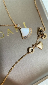 Серьги BVLGARI 128636 - фото 199998 Серьги BVLGARI 128636 - фото 199998