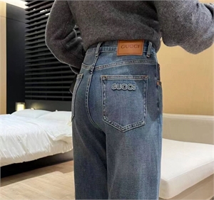 Джинсы GUCCI 126048