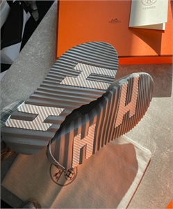 Кроссовки HERMES 129122 - фото 202322 Кроссовки HERMES 129122 - фото 202322