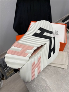 Кроссовки HERMES 129190 - фото 202932 Кроссовки HERMES 129190 - фото 202932