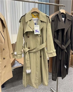 Тренч BURBERRY 129207 - фото 203106 Тренч BURBERRY 129207 - фото 203106