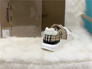 Кроссовки BURBERRY 129208 - фото 203124 Кроссовки BURBERRY 129208 - фото 203124