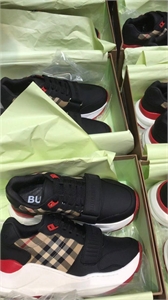 Кроссовки BURBERRY 129209 - фото 203138 Кроссовки BURBERRY 129209 - фото 203138