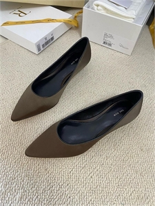 Туфли THE ROW 129255 - фото 203445 Туфли THE ROW 129255 - фото 203445