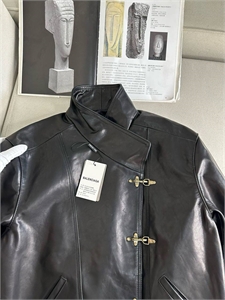 Куртка BALENCIAGA 126741 - фото 203883 Куртка BALENCIAGA 126741 - фото 203883