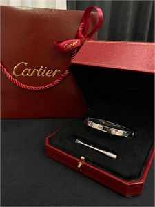 Браслет Cartier 129620 - фото 204824 Браслет Cartier 129620 - фото 204824