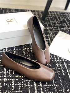 Балетки THE ROW 129657 - фото 205054 Балетки THE ROW 129657 - фото 205054