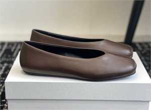 Балетки THE ROW 129657 - фото 205056 Балетки THE ROW 129657 - фото 205056