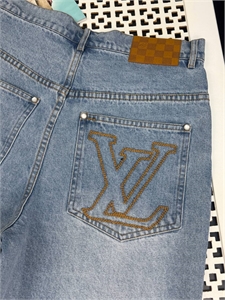 Шорты Louis Vuitton 129791 - фото 205666