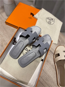 Тапочки HERMES 129965 - фото 206704 Тапочки HERMES 129965 - фото 206704