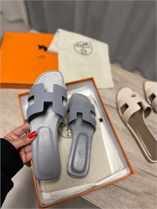 Тапочки HERMES 129965 - фото 206705 Тапочки HERMES 129965 - фото 206705