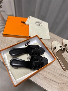 Тапочки HERMES 129969 - фото 206743 Тапочки HERMES 129969 - фото 206743