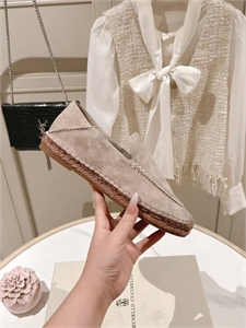 Эскадрильи BRUNELLO CUCINELLI 129692 - фото 207975 Эскадрильи BRUNELLO CUCINELLI 129692 - фото 207975