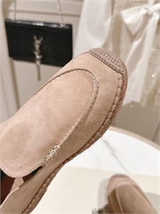 Эскадрильи BRUNELLO CUCINELLI 130178 - фото 207993 Эскадрильи BRUNELLO CUCINELLI 130178 - фото 207993