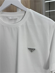 Футболка PRADA 130219 - фото 208383 Футболка PRADA 130219 - фото 208383