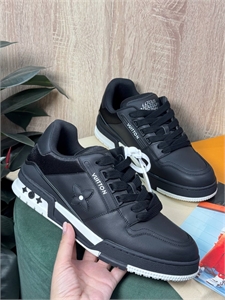 Кроссовки LV 130322 - фото 208890