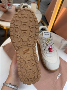 Кроссовки MIU MIU 130415 - фото 209510