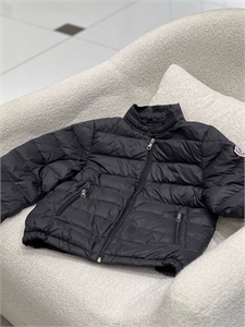 Куртка MONCLER 131001 - фото 212584 Куртка MONCLER 131001 - фото 212584