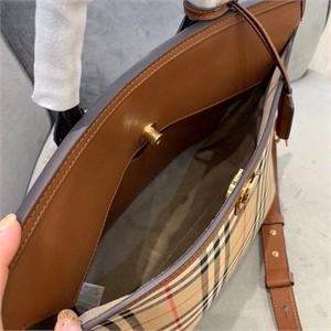 Сумка BURBERRY 131062 - фото 213004