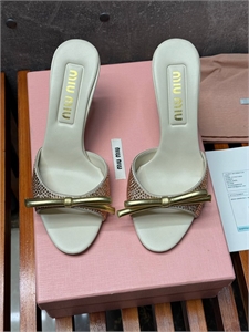 Босоножки MIU MIU 131093 - фото 213220 Босоножки MIU MIU 131093 - фото 213220