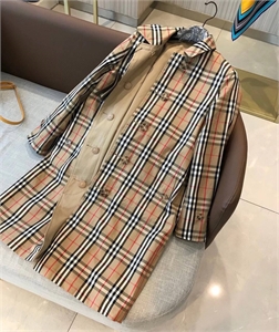 Тренч BURBERRY 131124 - фото 213457 Тренч BURBERRY 131124 - фото 213457
