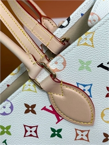 Сумка LOUIS VUITTON 131139 - фото 213557