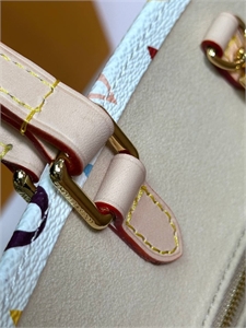 Сумка LOUIS VUITTON 131139 - фото 213559