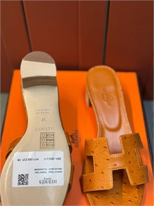 Тапочки  HERMES 131140 - фото 213573 Тапочки  HERMES 131140 - фото 213573