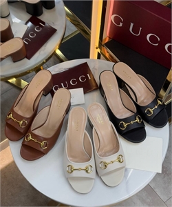 Босоножки GUCCI 131629 - фото 216178 Босоножки GUCCI 131629 - фото 216178