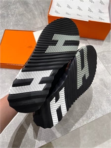 Кроссовки HERMES 131769 - фото 217055 Кроссовки HERMES 131769 - фото 217055