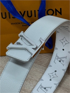 Ремень LV 132056 - фото 218524