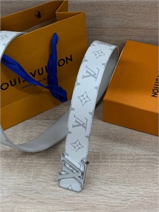 Ремень LV 132056 - фото 218525