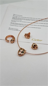 Кольцо CARTIER 132360