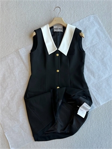 Платье MIU MIU 132471 - фото 220851 Платье MIU MIU 132471 - фото 220851