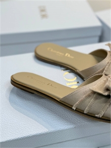 Тапочки DIOR 132685 - фото 222100 Тапочки DIOR 132685 - фото 222100