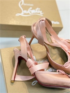 Туфли Christian Louboutin 132686_E4CFC - фото 222112 Туфли Christian Louboutin 132686_E4CFC - фото 222112