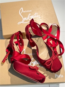 Туфли Christian Louboutin 132769 - фото 222694