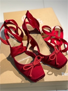 Туфли Christian Louboutin 132769 - фото 222695